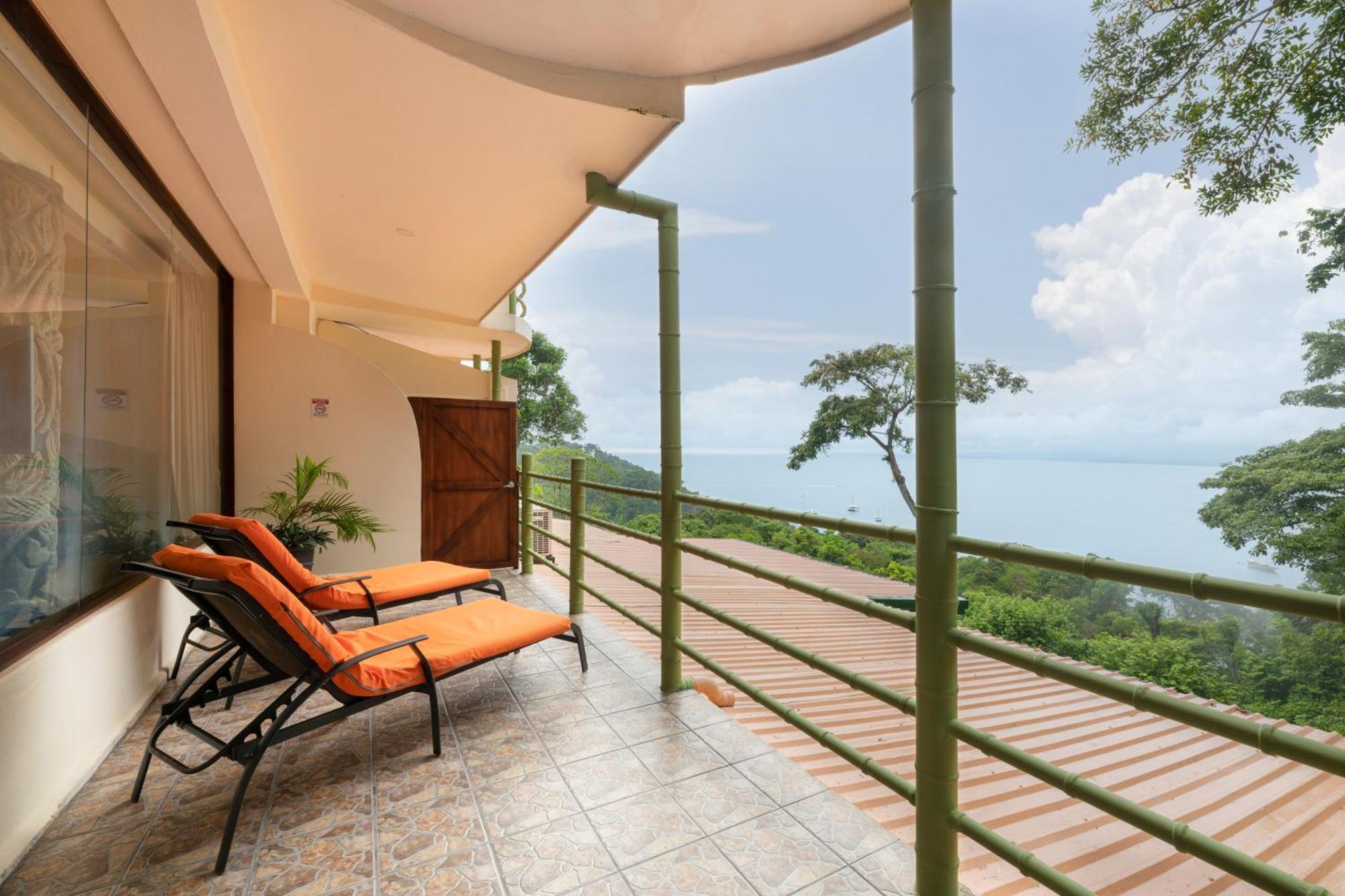 Issimo Suites (Adults Only) Manuel Antonio Exterior foto