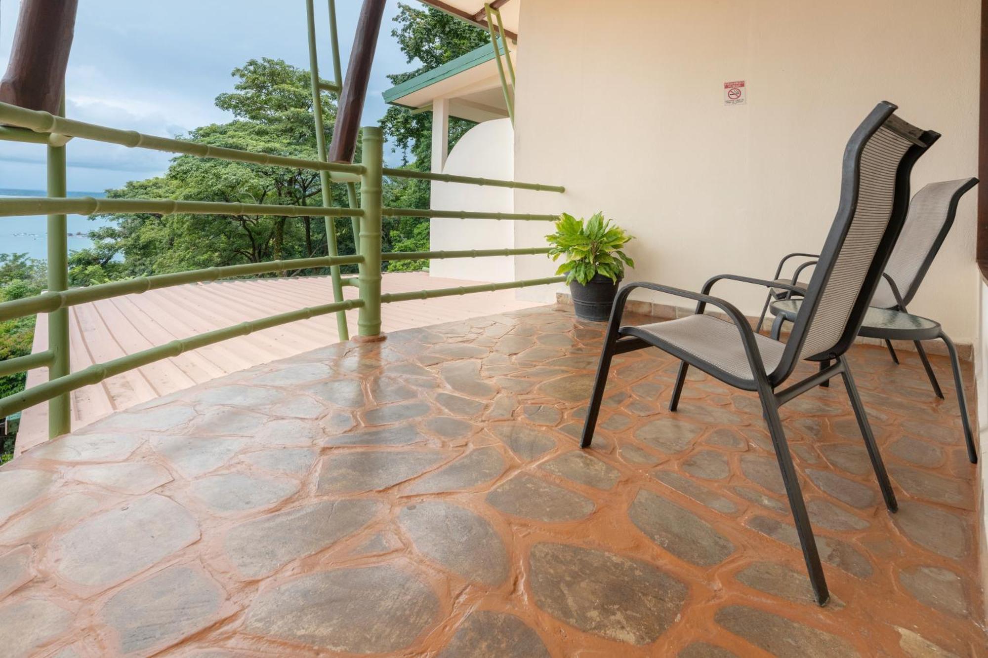 Issimo Suites (Adults Only) Manuel Antonio Exterior foto